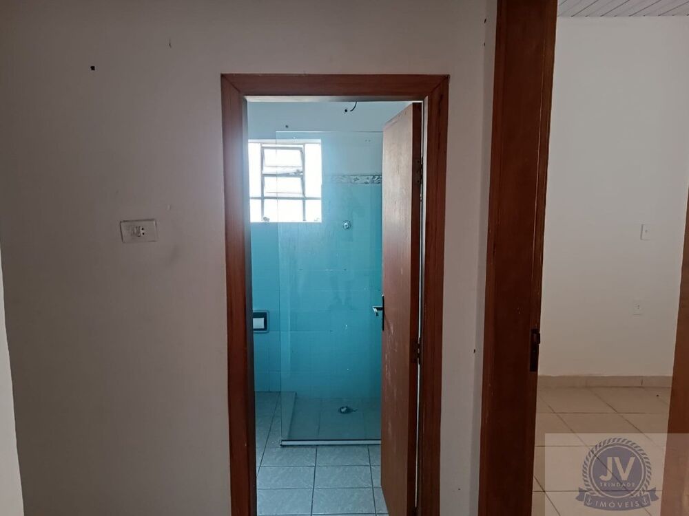 Casa à venda com 2 quartos, 192m² - Foto 3