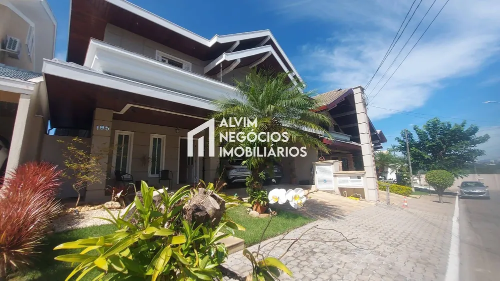Sobrado, 5 quartos, 327 m² - Foto 1