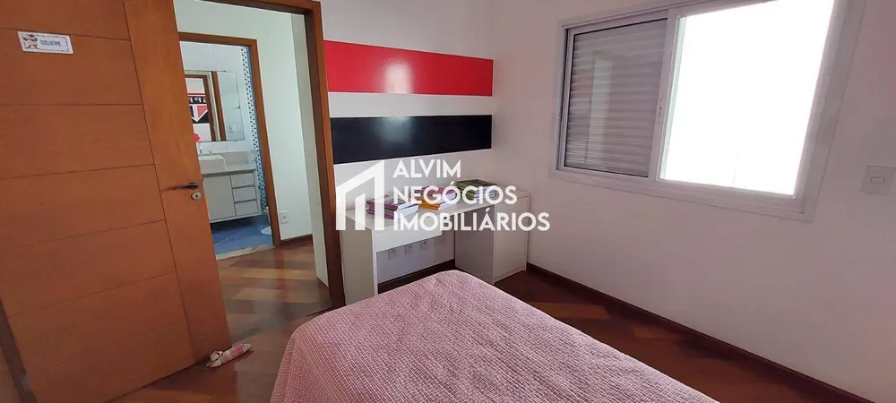 Casa, 5 quartos, 1000 m² - Foto 8