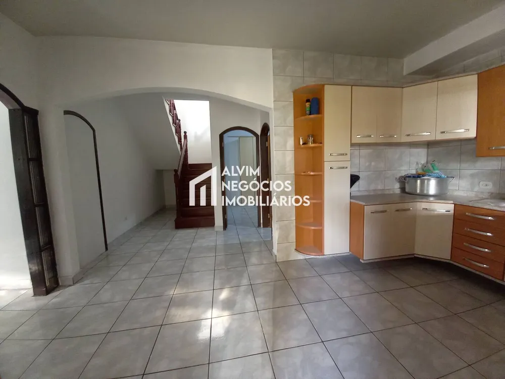 Sobrado, 4 quartos, 188460 m² - Foto 1