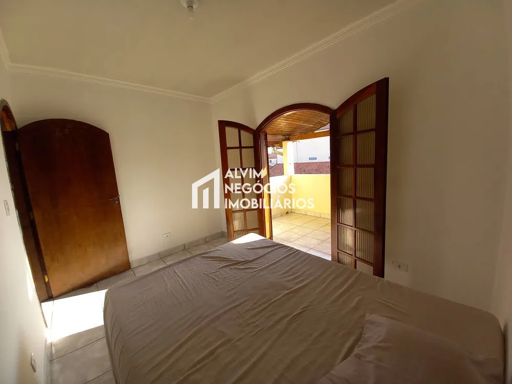 Sobrado, 4 quartos, 188460 m² - Foto 6
