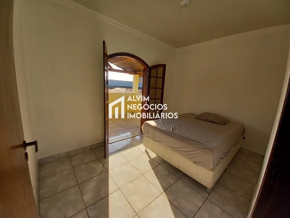 Sobrado, 4 quartos, 188460 m² - Foto 5