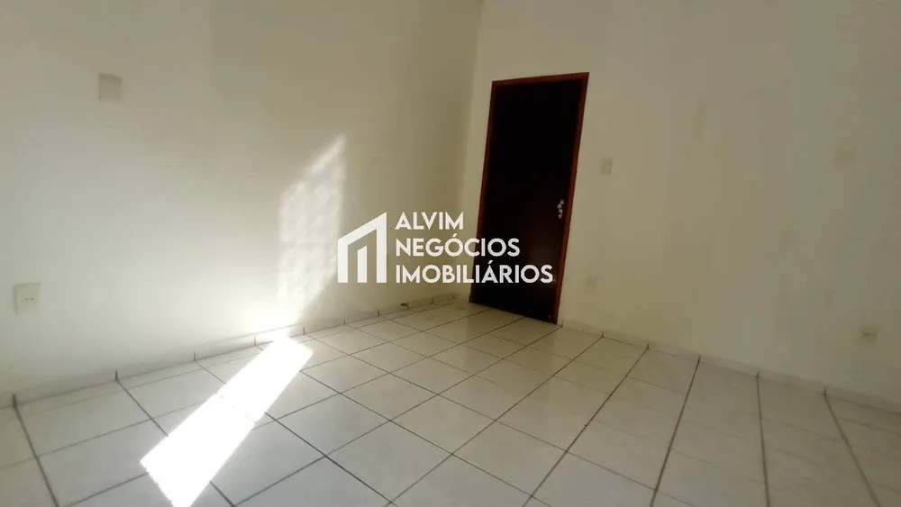 Casa, 4 quartos, 274 m² - Foto 11