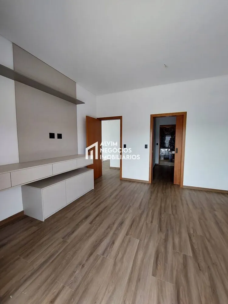 Sobrado, 4 quartos, 367 m² - Foto 10