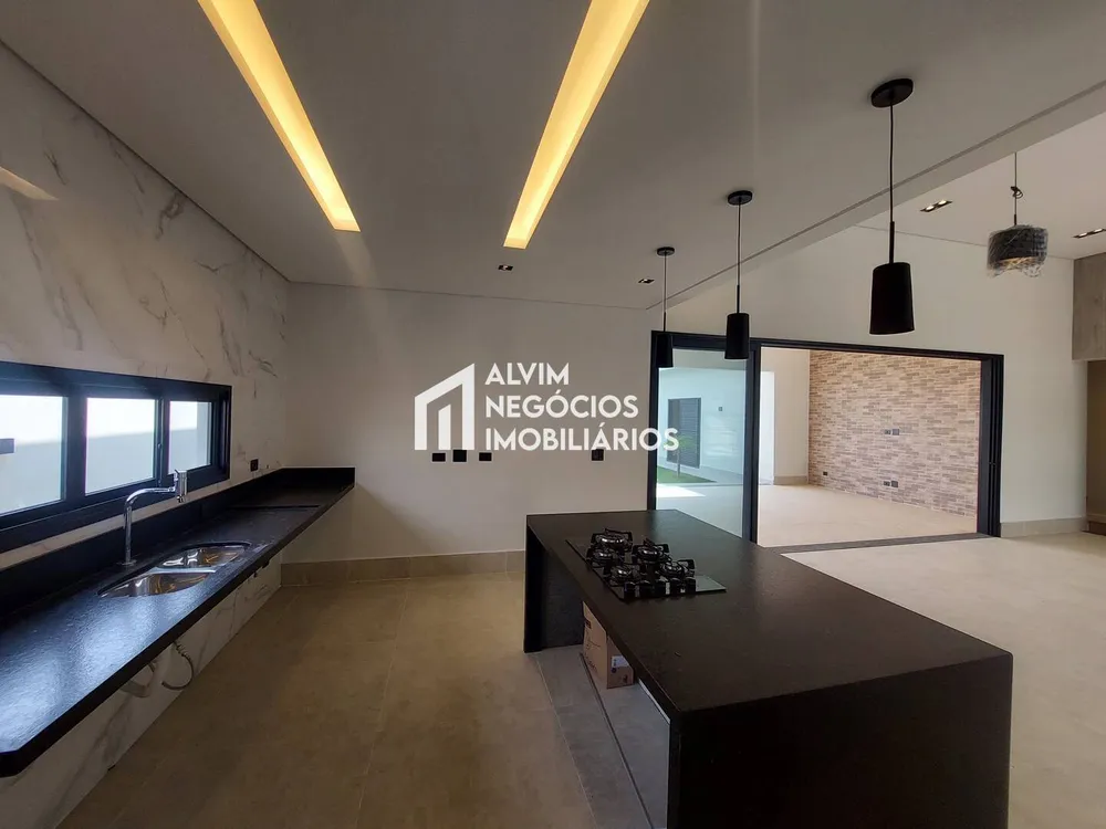 Casa, 4 quartos, 290 m² - Foto 8