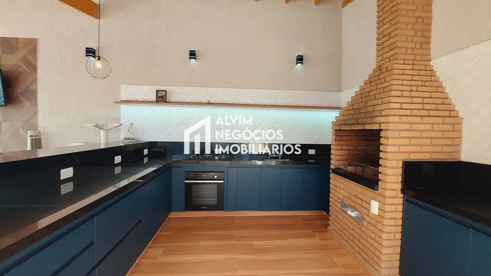 Sobrado, 3 quartos, 262 m² - Foto 1