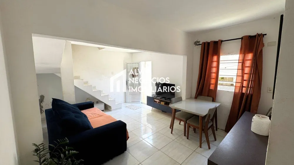 Casa, 2 quartos, 202 m² - Foto 4