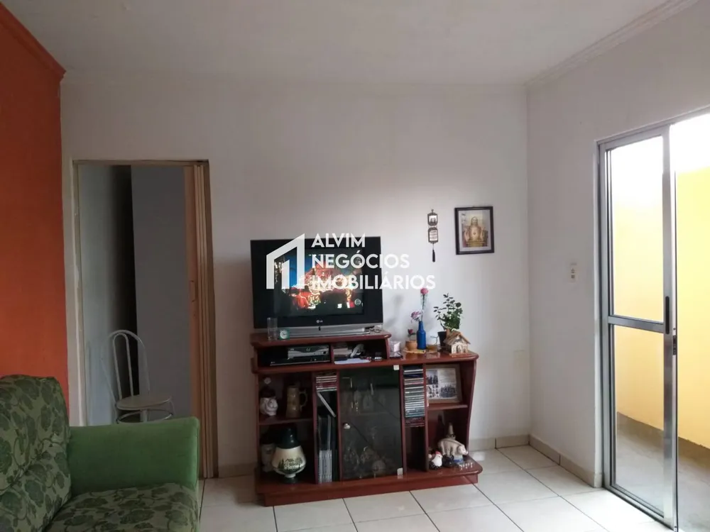 Casa, 3 quartos, 130 m² - Foto 2