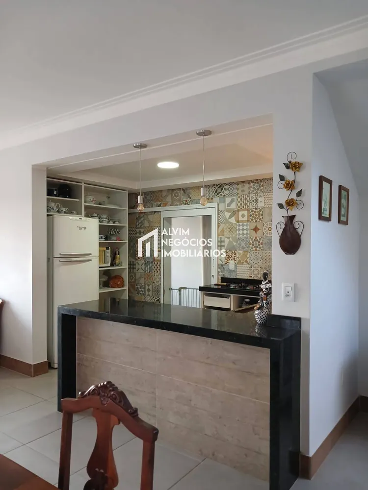 Casa, 3 quartos, 209 m² - Foto 5