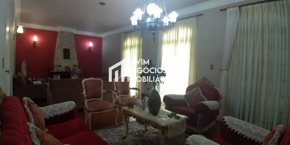 Sobrado, 3 quartos, 450 m² - Foto 1