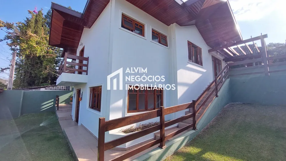 Sobrado, 3 quartos, 240 m² - Foto 2