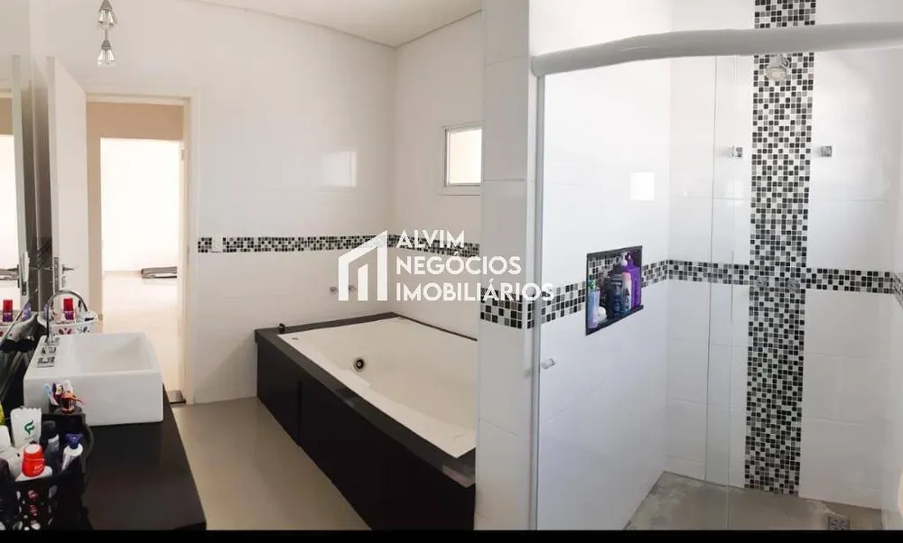 Sobrado, 4 quartos, 600 m² - Foto 5