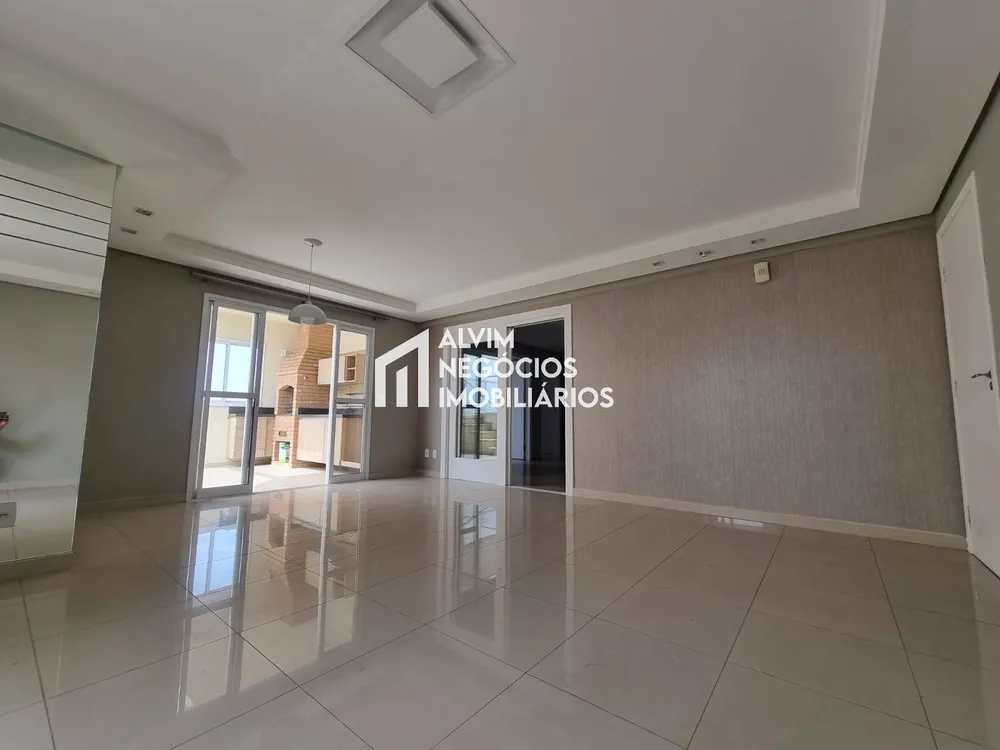 Cobertura, 3 quartos, 304 m² - Foto 2