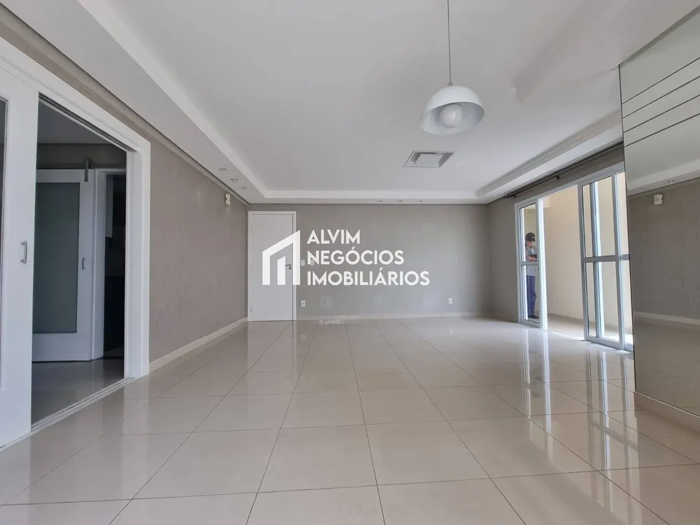 Cobertura, 3 quartos, 304 m² - Foto 3