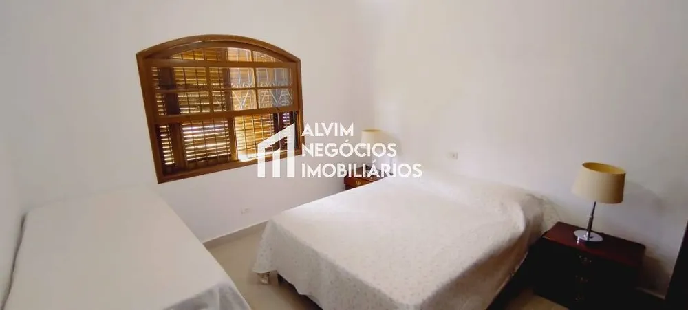 Chácara, 4 quartos, 3160 m² - Foto 1