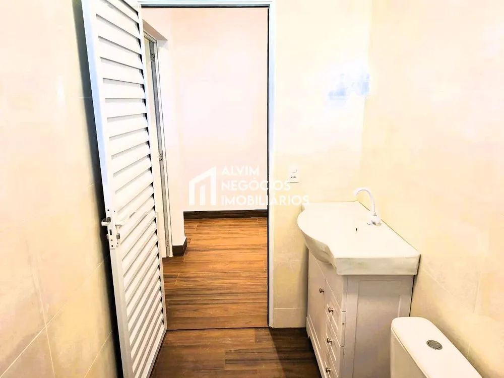Casa, 3 quartos, 250 m² - Foto 11