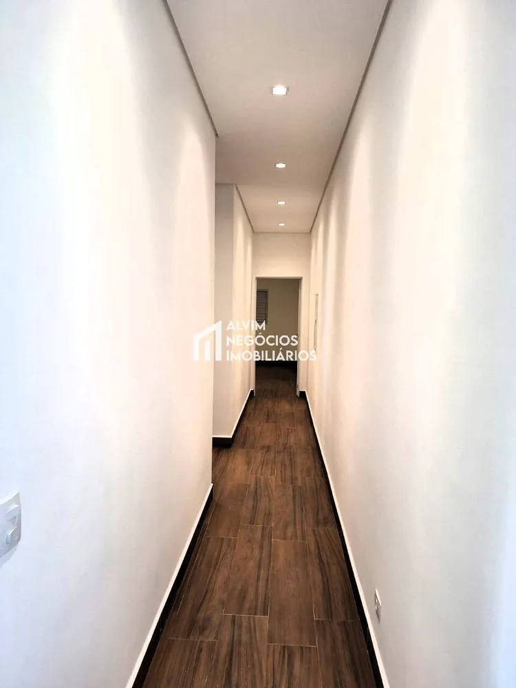 Casa, 3 quartos, 250 m² - Foto 6