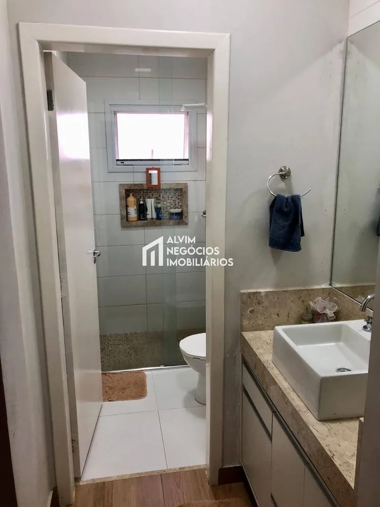 Sobrado, 3 quartos, 226 m² - Foto 3