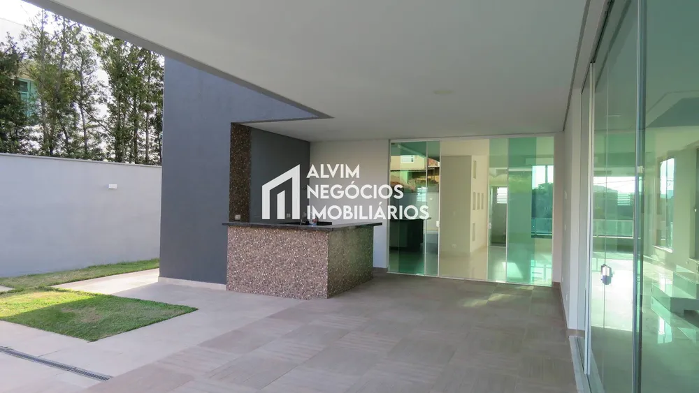 Sobrado, 3 quartos, 500 m² - Foto 1