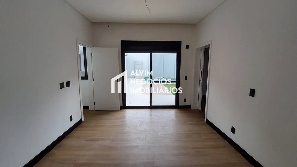 Casa, 4 quartos, 300 m² - Foto 14