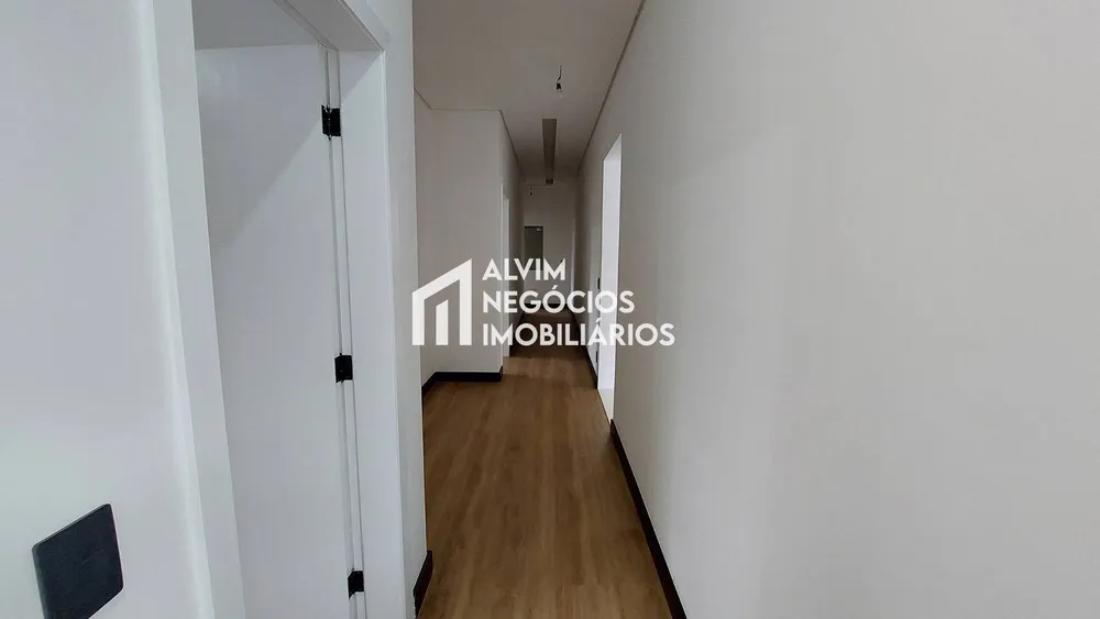 Casa, 4 quartos, 300 m² - Foto 9
