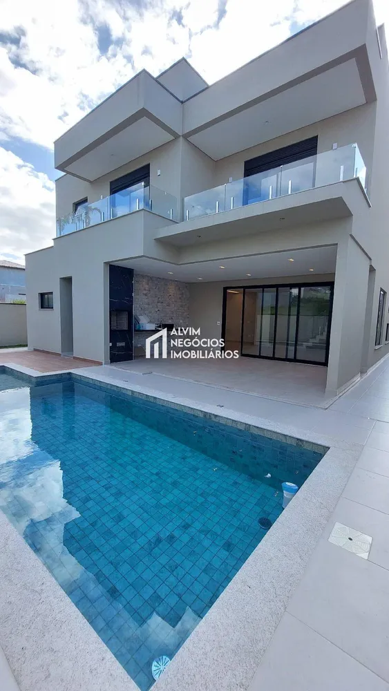 Sobrado, 4 quartos, 374 m² - Foto 2