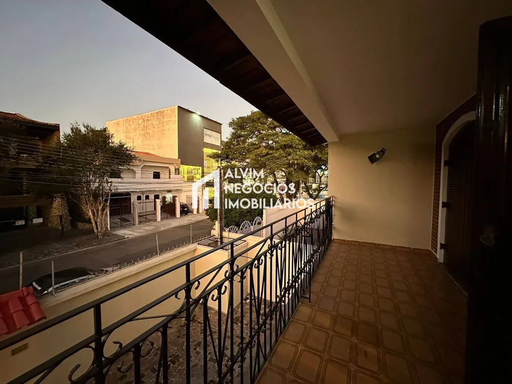 Sobrado, 5 quartos, 400 m² - Foto 2