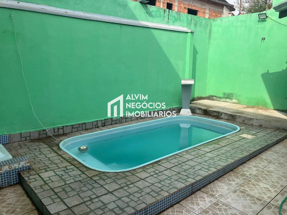 Casa, 4 quartos, 145 m² - Foto 1