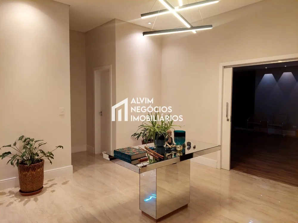 Sobrado, 4 quartos, 500 m² - Foto 2