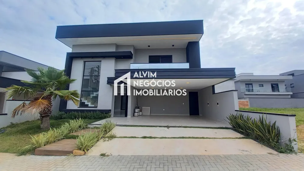 Sobrado, 3 quartos, 350 m² - Foto 1