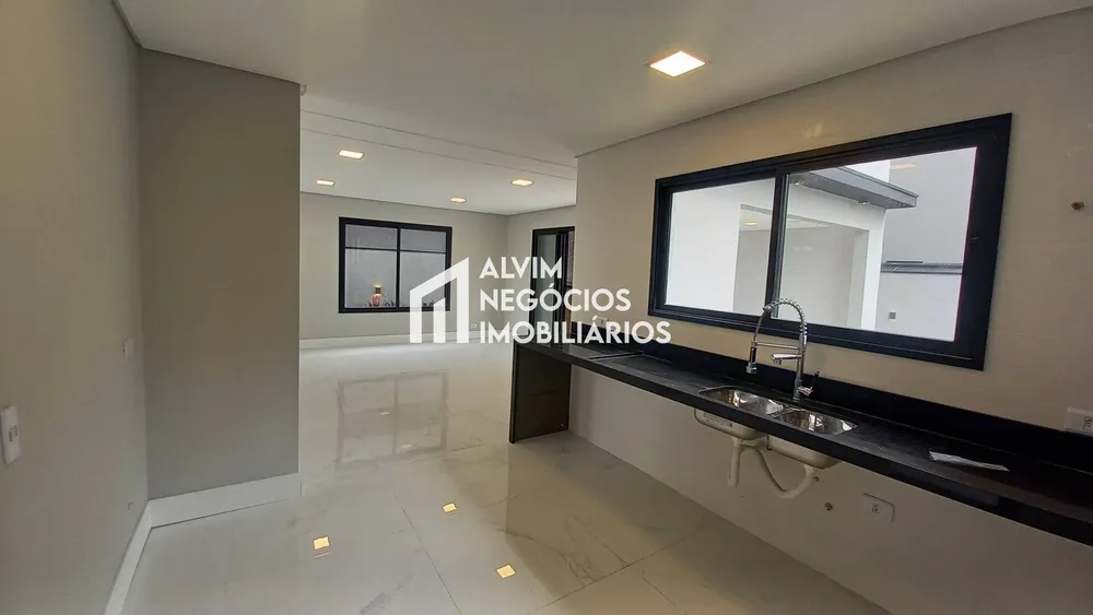 Sobrado, 3 quartos, 350 m² - Foto 8