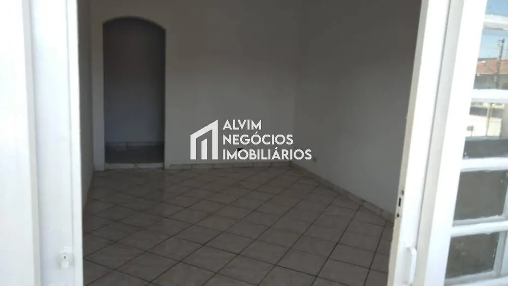 Casa, 4 quartos, 241 m² - Foto 15