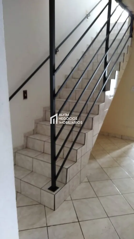 Casa, 4 quartos, 241 m² - Foto 4