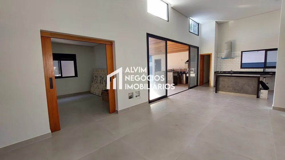 Casa, 4 quartos, 268 m² - Foto 8