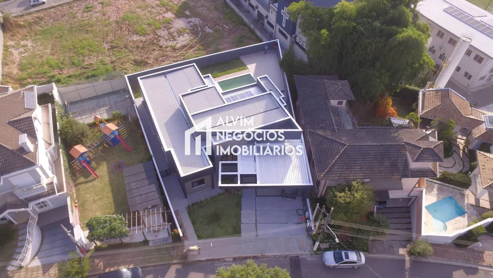 Casa, 4 quartos, 268 m² - Foto 15