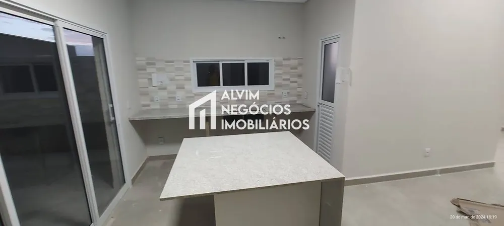 Casa, 3 quartos, 151 m² - Foto 3