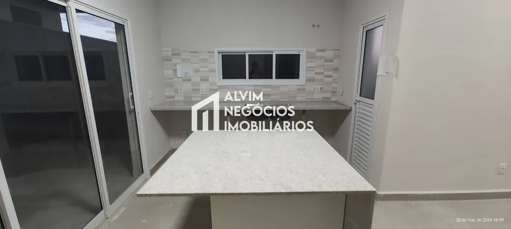 Casa, 3 quartos, 151 m² - Foto 4