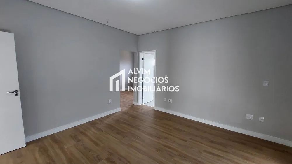 Sobrado, 4 quartos, 354 m² - Foto 9