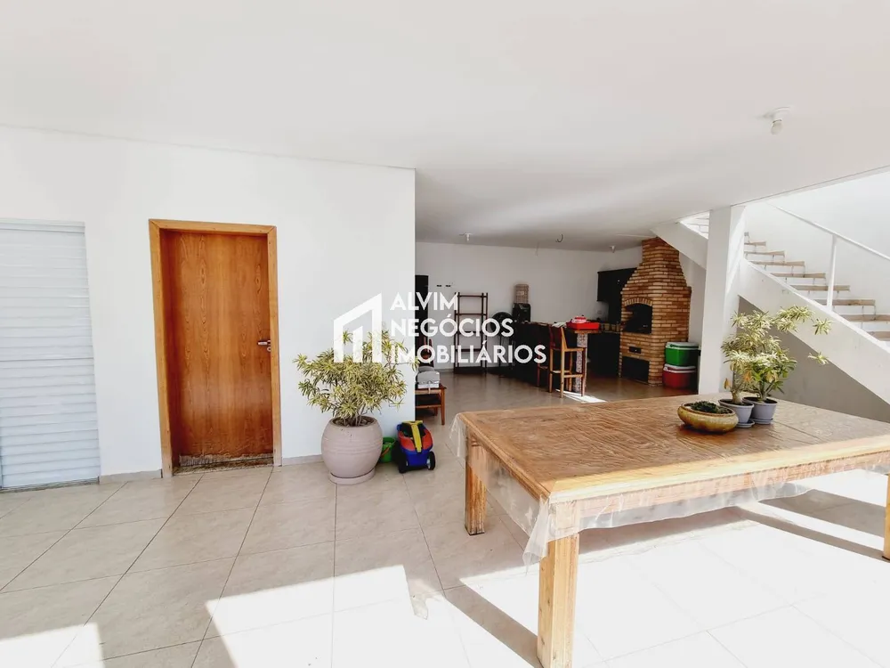 Sobrado, 4 quartos, 222 m² - Foto 9
