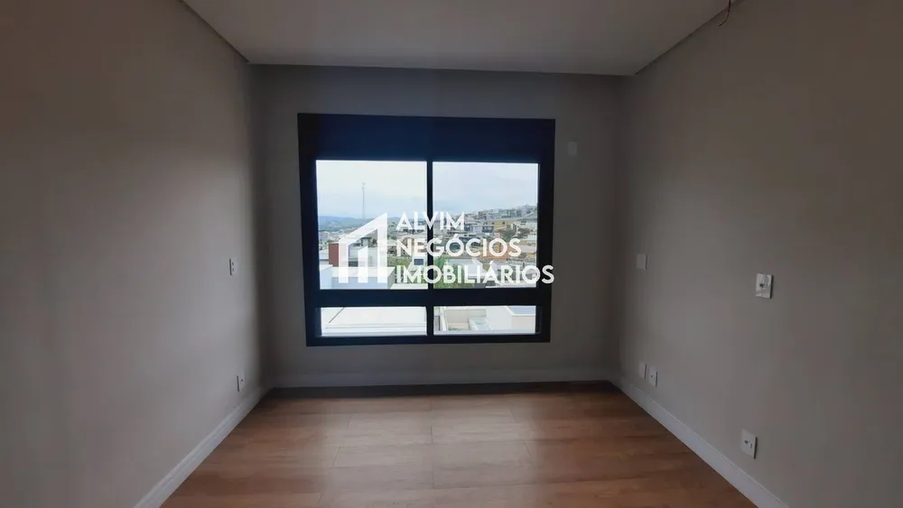 Sobrado, 3 quartos, 302 m² - Foto 7