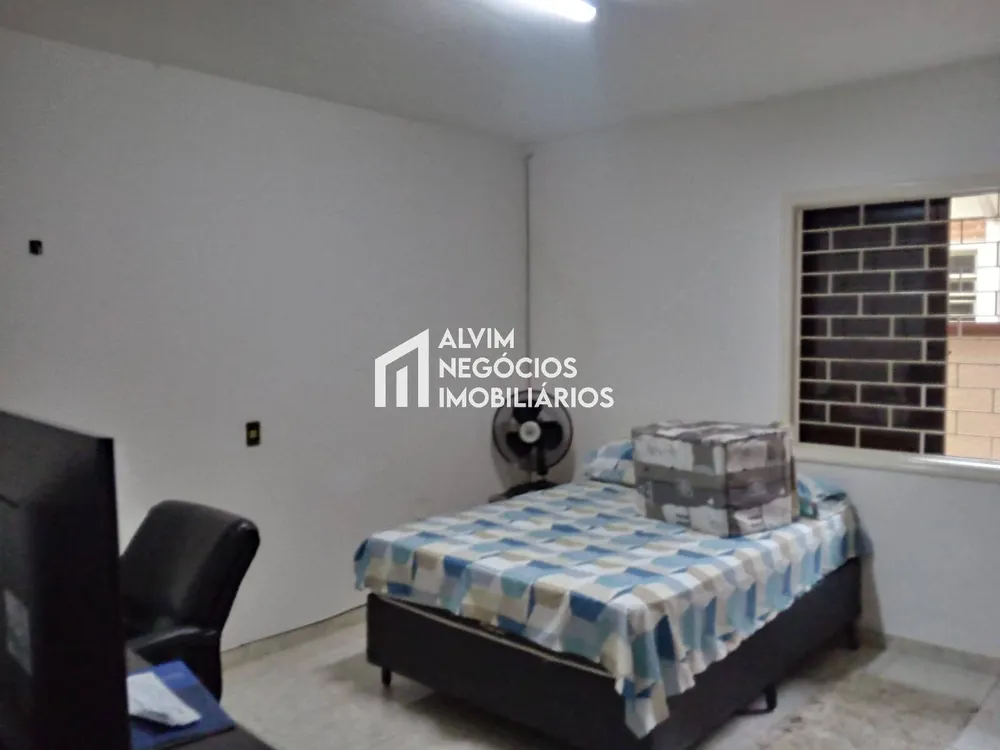 Casa, 4 quartos, 450 m² - Foto 13