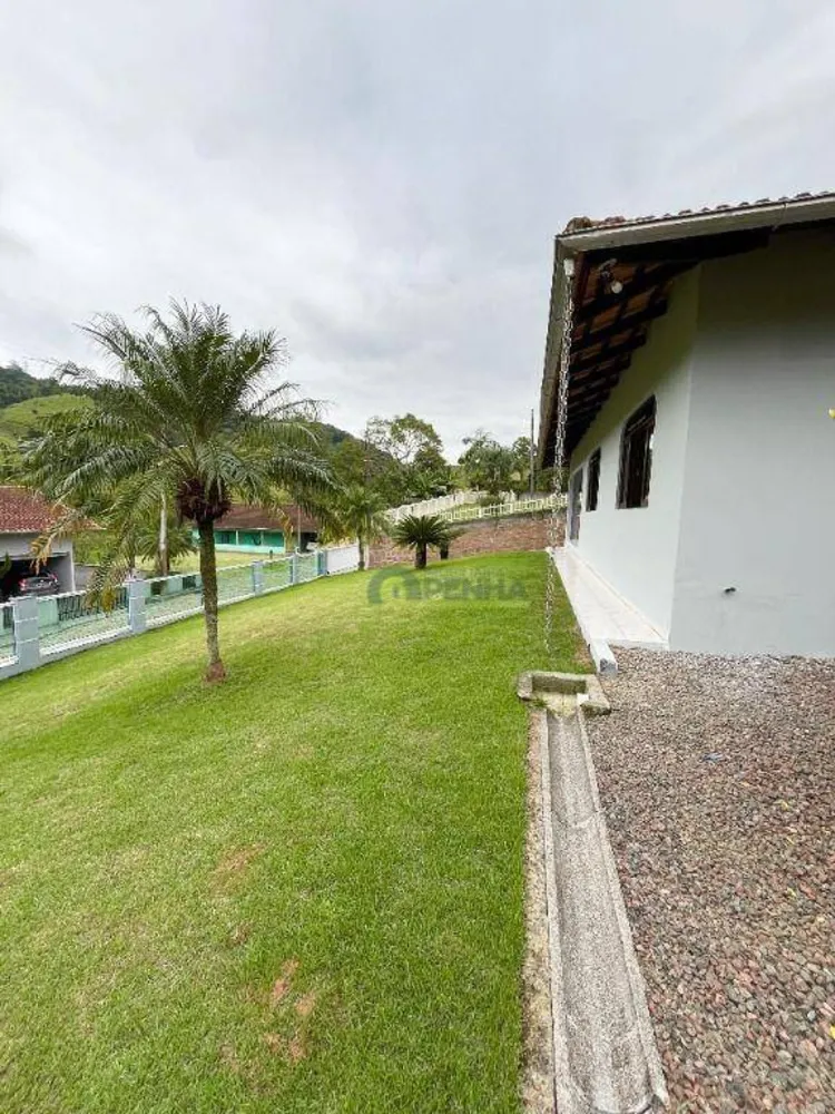 Casa, 3 quartos, 191 m² - Foto 2