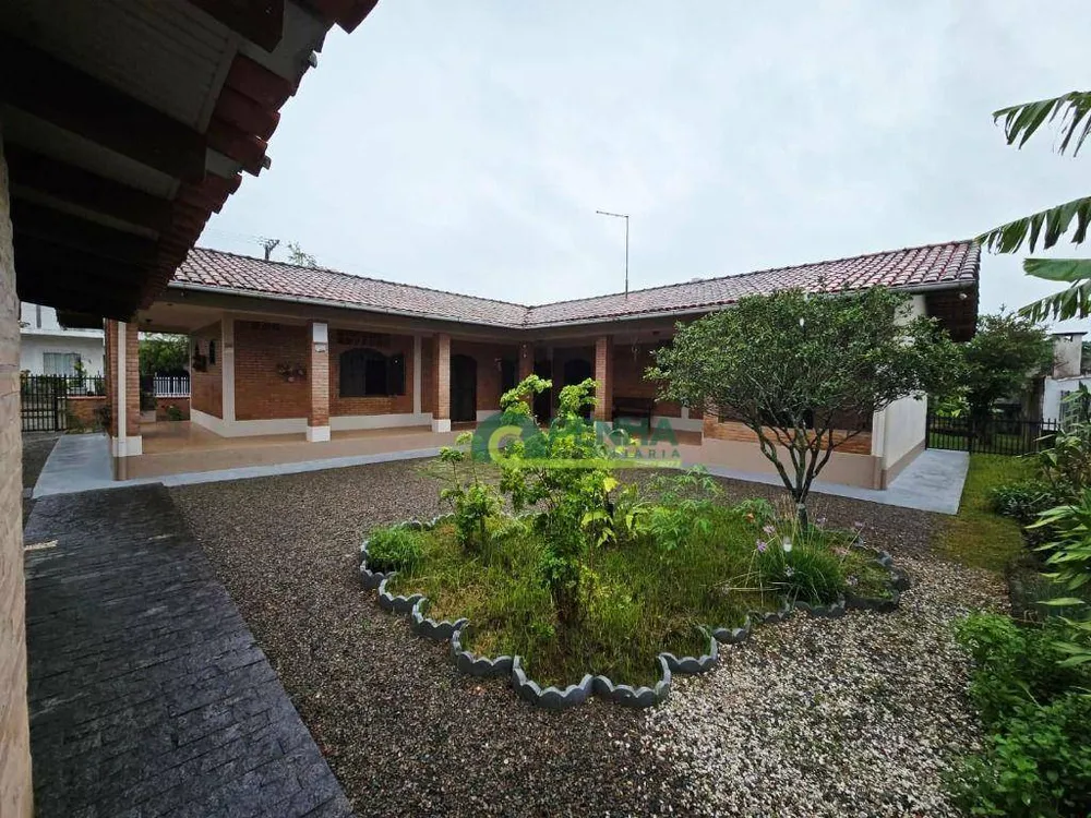 Casa, 3 quartos, 201 m² - Foto 6