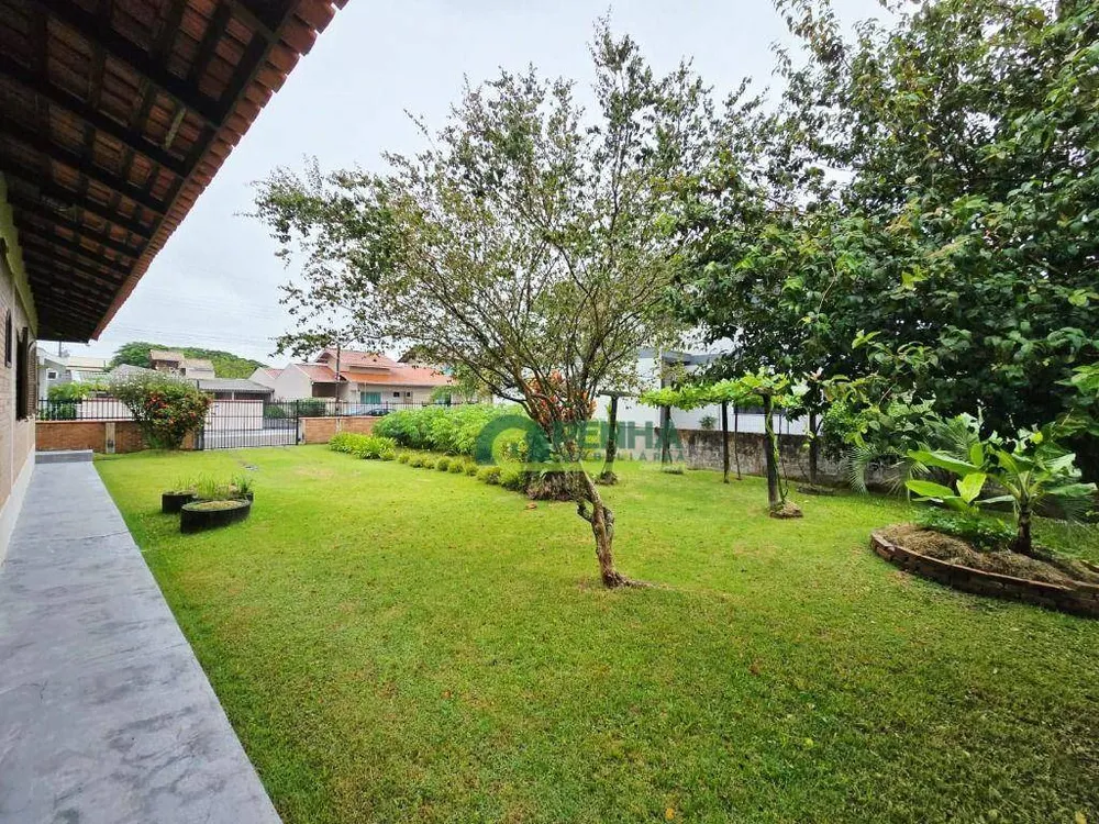 Casa, 3 quartos, 201 m² - Foto 4