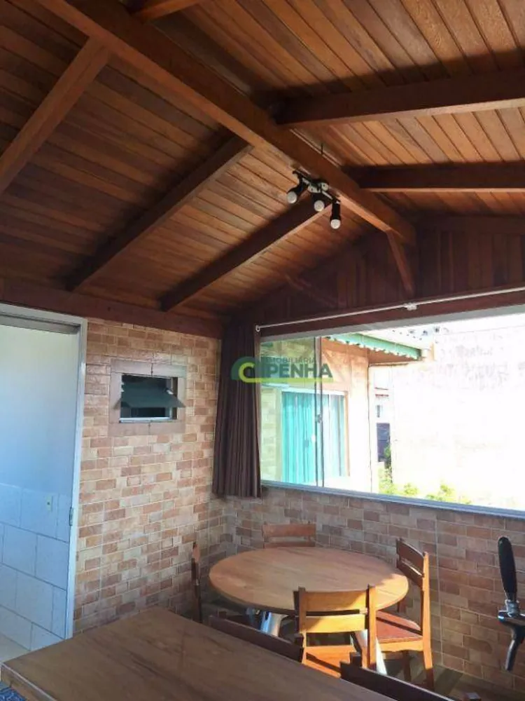 Casa, 5 quartos, 250 m² - Foto 3