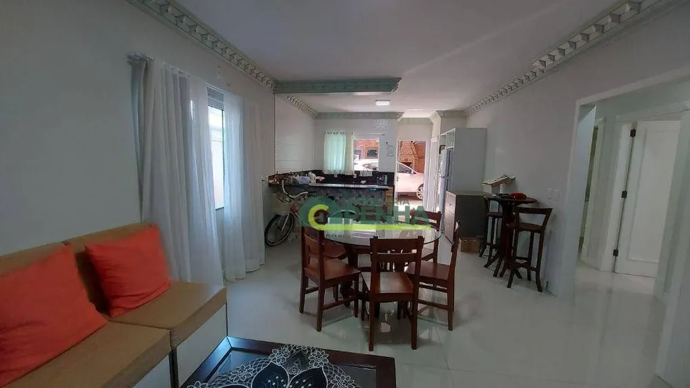 Casa, 5 quartos, 250 m² - Foto 8