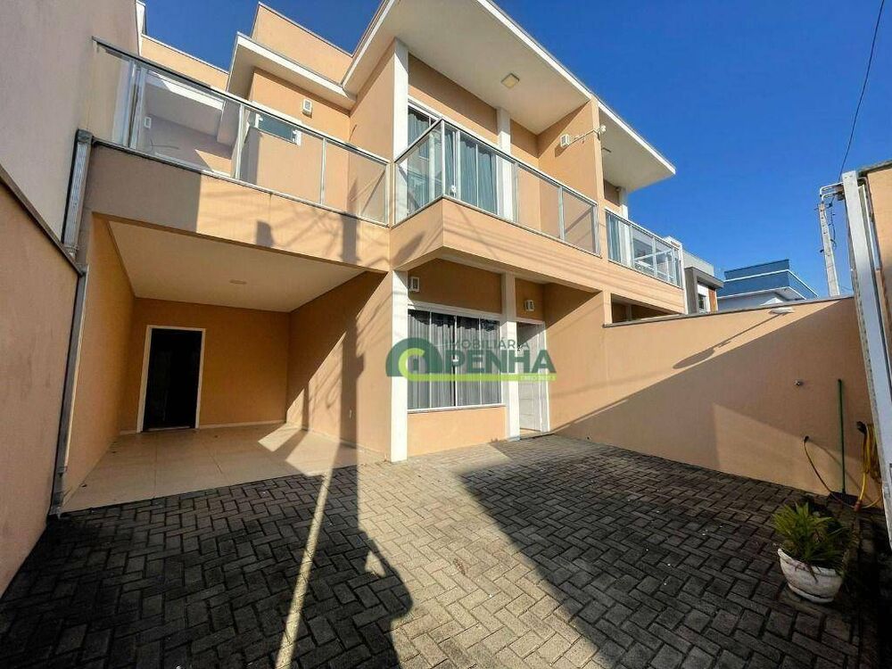 Casa para alugar com 3 quartos, 119M2 - Foto 1