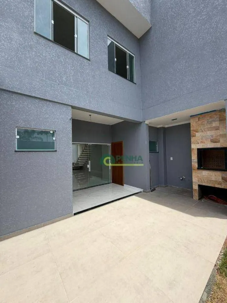 Casa, 3 quartos, 137 m² - Foto 2