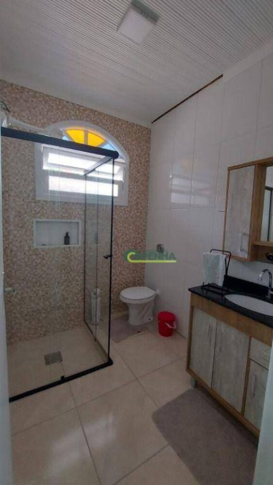 Casa à venda com 2 quartos, 200m² - Foto 8