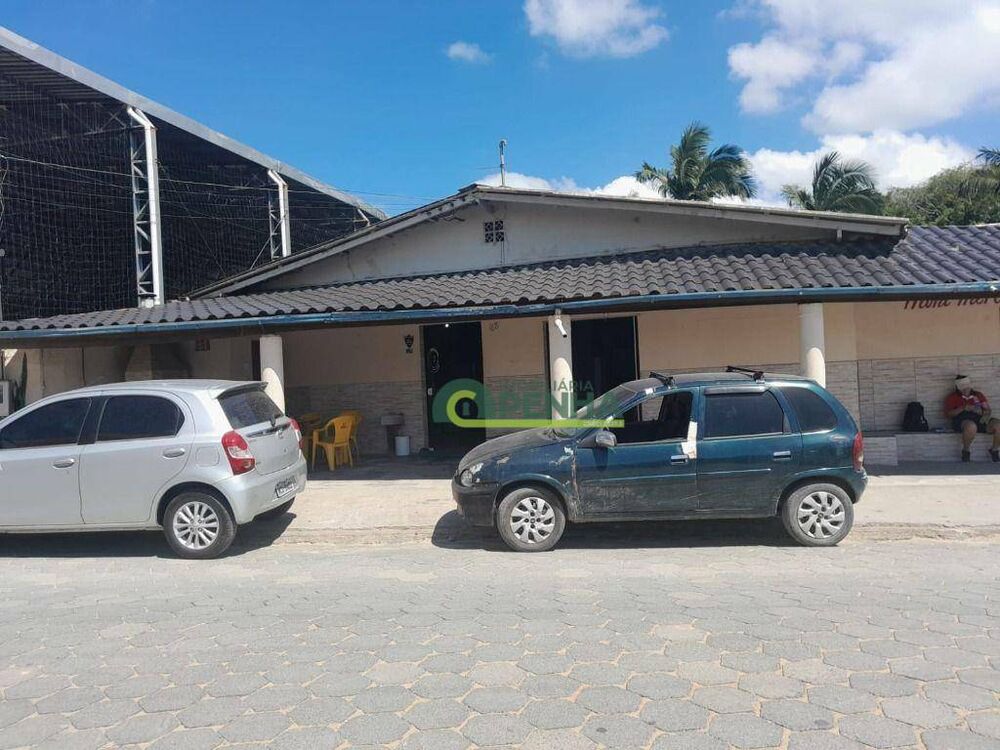 Casa, 3 quartos, 200 m² - Foto 1